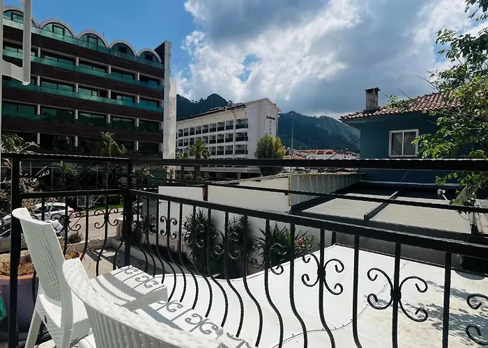 Doruk & Suits Отель 3*